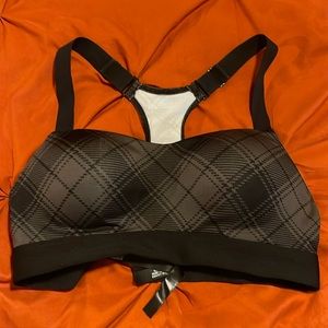 Victoria Secret Push Up Sports Bra Medium